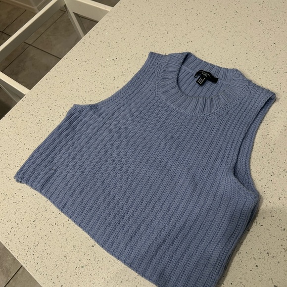 MaxMara Medium Light Blue Knit Top Crop - Picture 1 of 4